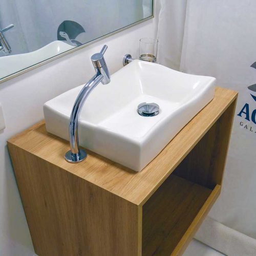 Aqua Badezimmer Galapagos Yacht